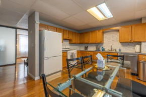 Central 3 Bed 1 Bath in Historic Building